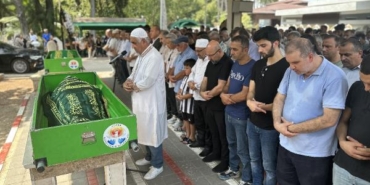 Gazel ustası Cahit Seyhanlı, son yolculuğuna uğurlandı 14 Gazel ustası Cahit Seyhanlı son yolculuğuna uğurlandı