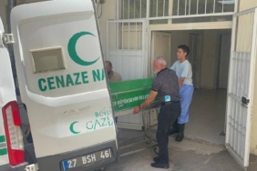 Gaziantep'te, kavgada bıçaklanan fırıncı öldü, ağabeyi yaralandı 25 Gaziantepte kavgada bıçaklanan fırıncı öldü ağabeyi yaralandı