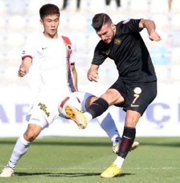 Gençlerbirliği - Ümraniyespor: 2-1 3 Gençlerbirliği - Ümraniyespor 2-1