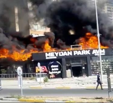 (geniş haber) Avcılar'da açılış hazırlığı yapılan iş yerinde yangın çıktı 7 geniş haber Avcılarda açılış hazırlığı yapılan iş yerinde yangın çıktı