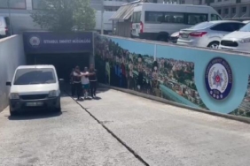 Gözaltındaki rapçiler adliyeye sevk edildi 29 Gözaltındaki rapçiler adliyeye sevk edildi