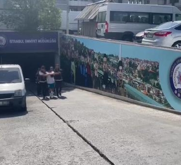 Gözaltındaki rapçiler adliyeye sevk edildi