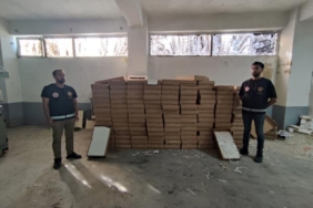 Gümrük muhafazadan, İstanbul'da kaçak sigara operasyonu 31 Gümrük muhafazadan İstanbulda kaçak sigara operasyonu