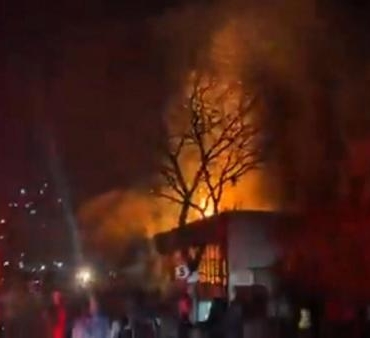 Güney Afrikada çok katlı binada yangın 63 ölü 43 yaralı