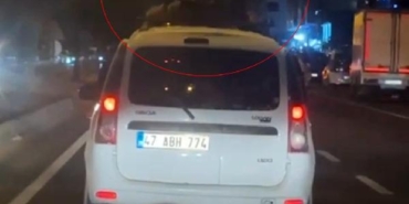 Hafif ticari aracın üzerinde seyahat etti 14 Hafif ticari aracın üzerinde seyahat etti