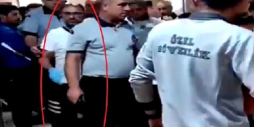 Hastanadeki gerginlikte doktor özel güvenlik eşliğinde odasından çıkarıldı 34 Hastanadeki gerginlikte doktor özel güvenlik eşliğinde odasından çıkarıldı