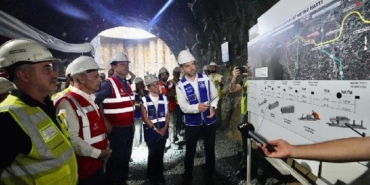 İmamoğlu: İstanbul'un batısına ilk metronun erişimi başlıyor 3 İmamoğlu İstanbulun batısına ilk metronun erişimi başlıyor