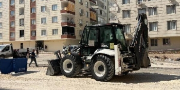 İş makinesinin altında kalan kadın öldü 5 İş makinesinin altında kalan kadın öldü