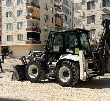 İş makinesinin altında kalan kadın öldü 7 İş makinesinin altında kalan kadın öldü