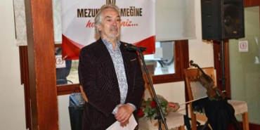 İskender Paladan tercih yapacak öğrencilere Edebiyat yeni bir dünya kurmak içindir