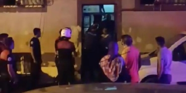 İSTANBUL - SULTANBEYLİ'DE EV SAHİBİ KİRACI KAVGASI 4 İSTANBUL - SULTANBEYLİDE EV SAHİBİ KİRACI KAVGASI