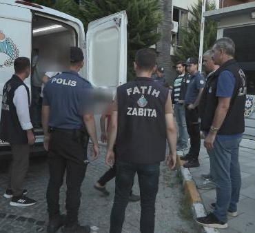 İstanbulda çocuk dilencilere operasyon