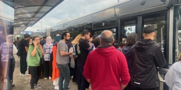 İstanbul'da toplu ulaşımda zamlı tarifenin ilk günü 20 İstanbulda toplu ulaşımda zamlı tarifenin ilk günü