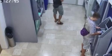 İstanbulda yasa dışı bahis paralarını çekerken yakalandılar