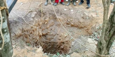 Kaçak kazı için açtıkları kuyuda zehirlenen 3 kişiden 1’i öldü 8 Kaçak kazı için açtıkları kuyuda zehirlenen 3 kişiden 1i öldü