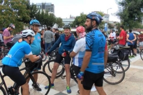Kadiköyde Doğanay Güzelgünün ölümüne neden olan sürücünün yakalanamaması protesto edildi