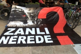 Kadiköy'de Doğanay Güzelgün'ün ölümüne neden olan sürücünün yakalanamaması protesto edildi 23 Kadiköyde Doğanay Güzelgünün ölümüne neden olan sürücünün yakalanamaması protesto edildi