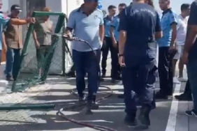 Kadıköy'de İBB ve Su Ürünleri Kooperatifi arasında 'çit' tartışması 26 Kadıköyde İBB ve Su Ürünleri Kooperatifi arasında çit tartışması