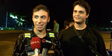 Kadıköy'de tek teker üzerinde giden motosikletli polise yakalandı 13 Kadıköyde tek teker üzerinde giden motosikletli polise yakalandı