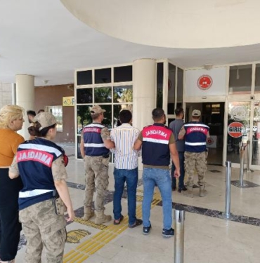 Kahramanmaraştan Şanlıurfaya gidip dolandırıcılara 750 bin TL verdi