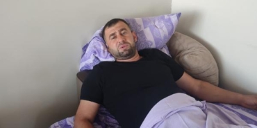 Kaldırımda kendisi ve kızının üzerine beton parçası düşen baba Hiçbir önlem alınmamış