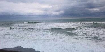 Kandıra'nın bazı sahilleri ile Akçakoca’da denize girmek yasaklandı 12 Kandıranın bazı sahilleri ile Akçakocada denize girmek yasaklandı