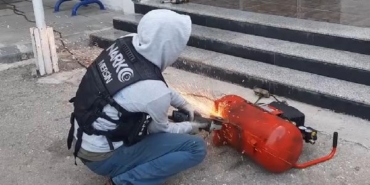 Kargoyla gelen kompresör makinesi görünümlü hava tüpünden uyuşturucu çıktı 29 Kargoyla gelen kompresör makinesi görünümlü hava tüpünden uyuşturucu çıktı