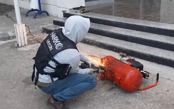 Kargoyla gelen kompresör makinesi görünümlü hava tüpünden uyuşturucu çıktı