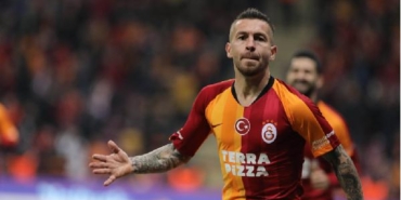 Karşıyakada Ergüllüden Adem Büyük bombası