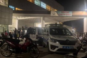 Kavgayı ayırırken öldürüldü; yakınları hastanede olay çıkarınca acil serviste hizmet durdu 18 Kavgayı ayırırken öldürüldü yakınları hastanede olay çıkarınca acil serviste hizmet durdu