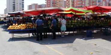 Kayseri'de pazarda silahlı saldırı: 1'i ağır 2 yaralı 11 Kayseride pazarda silahlı saldırı 1i ağır 2 yaralı