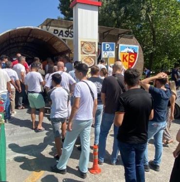 Kayserispor - Galatasaray maçının biletlerine yoğun ilgi