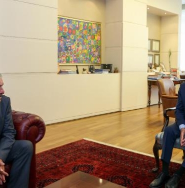 Kılıçdaroğlu Er Fethi Şahinin babası ile görüştü