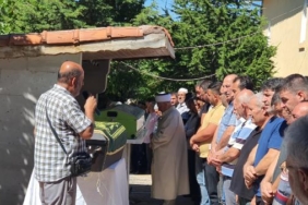 Kızılırmakta boğulan 2 kardeş toprağa verildi