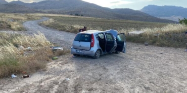 Konya’daki kazada ölen sürücü ve kayınvalidesinin cenazeleri İstanbul'a gönderildi 13 Konyadaki kazada ölen sürücü ve kayınvalidesinin cenazeleri İstanbula gönderildi
