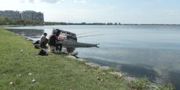 Küçükçekmece Gölünde kritik uyarıya rağmen balık tutanlar dikkat çekti