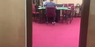 Küçükçekmecede kumarhaneye baskın 8 gözaltı