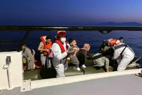 Kuşadasında 38 kaçak göçmen yakalandı