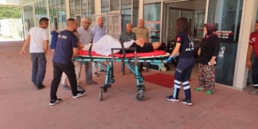 Mahalle muhtarı, tartıştığı kişiyi silahla bacaklarından vurdu 33 Mahalle muhtarı tartıştığı kişiyi silahla bacaklarından vurdu