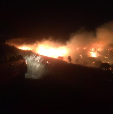 Malatyada dağlık alanda yangın söndürme çalışması sürüyor