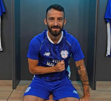 Manolis Siopis Cardiff Cityye transfer oldu