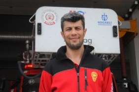 Marmara depremini yaşayan itfaiyeci: 6 Şubat’ta bölgeye babamı kurtarıyormuşum gibi gittim 34 Marmara depremini yaşayan itfaiyeci 6 Şubatta bölgeye babamı kurtarıyormuşum gibi gittim