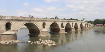 Meriç Nehri'nin debisi düşünce tarihi köprünün ayakları ortaya çıktı 30 Meriç Nehrinin debisi düşünce tarihi köprünün ayakları ortaya çıktı