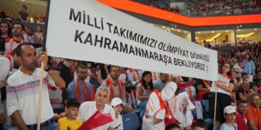 Milli maçı izlediler basketbolcuları Kahramanmaraşa davet ettiler