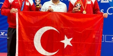 Milli masa tenisçiler İbrahim Gündüz ve Talha Yiğenler Üniversiteler Dünya Şampiyonasında 3üncü oldu