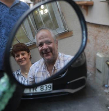 Motosikleti çalınan engelli çifte yenisi alındı