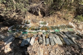 MSB: Pençe-Kilit bölgesinde çok sayıda mühimmat ele geçirildi 24 MSB Pençe-Kilit bölgesinde çok sayıda mühimmat ele geçirildi