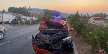 Muğla'da otomobilin çarptığı motosikletteki 2 kişi öldü, 2 yaralı 34 Muğlada otomobilin çarptığı motosikletteki 2 kişi öldü 2 yaralı