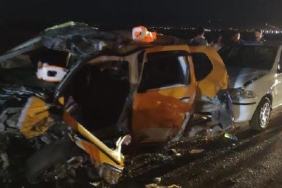 Muş- Bingöl karayolunda 6 araç zincirleme kazaya karıştı 3 ölü 8 yaralı