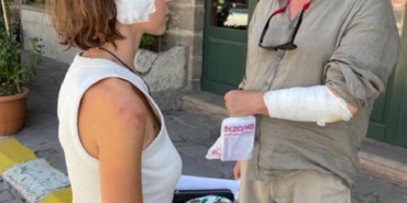 Nevşehir'de köpeklerin saldırısına uğrayan 2 turist yaralandı 33 Nevşehirde köpeklerin saldırısına uğrayan 2 turist yaralandı